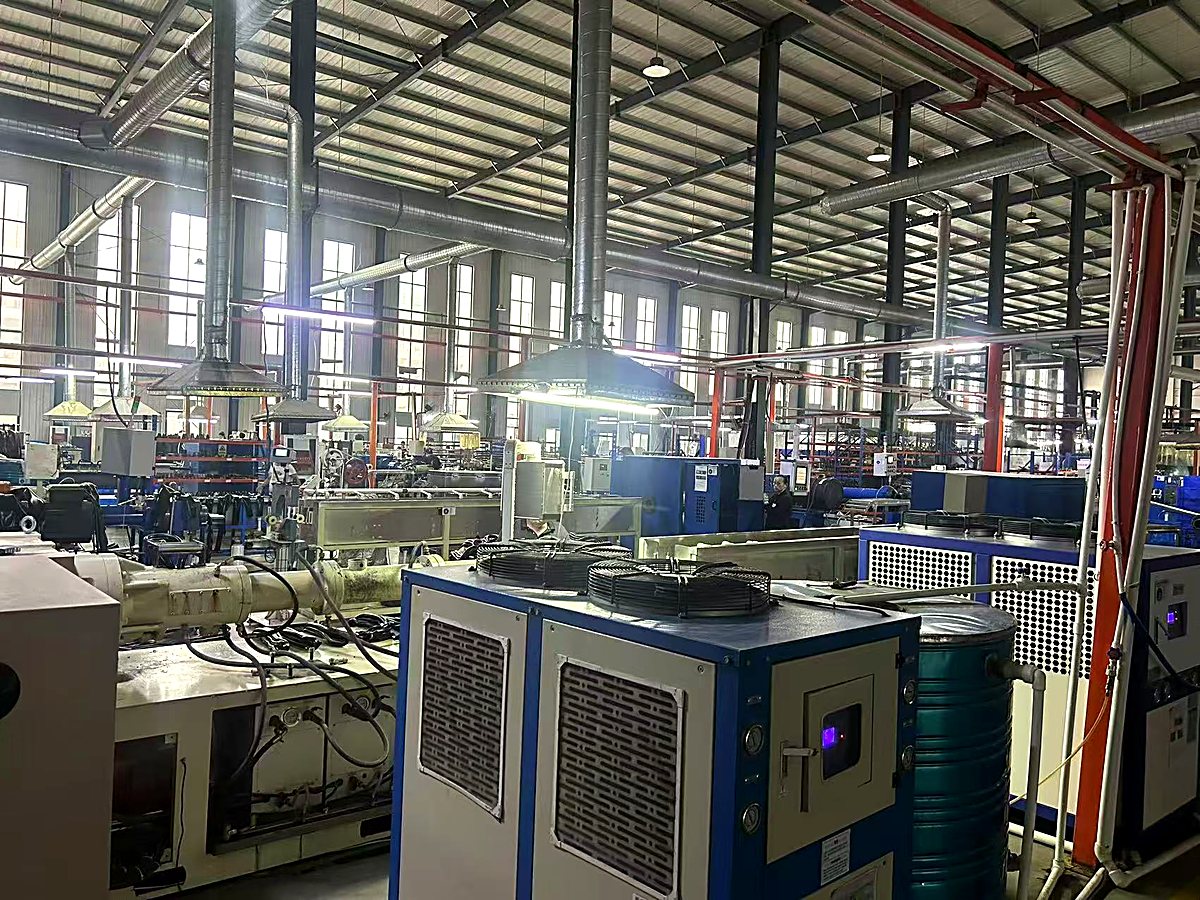 Hebei Yuyang rubber workshop overview